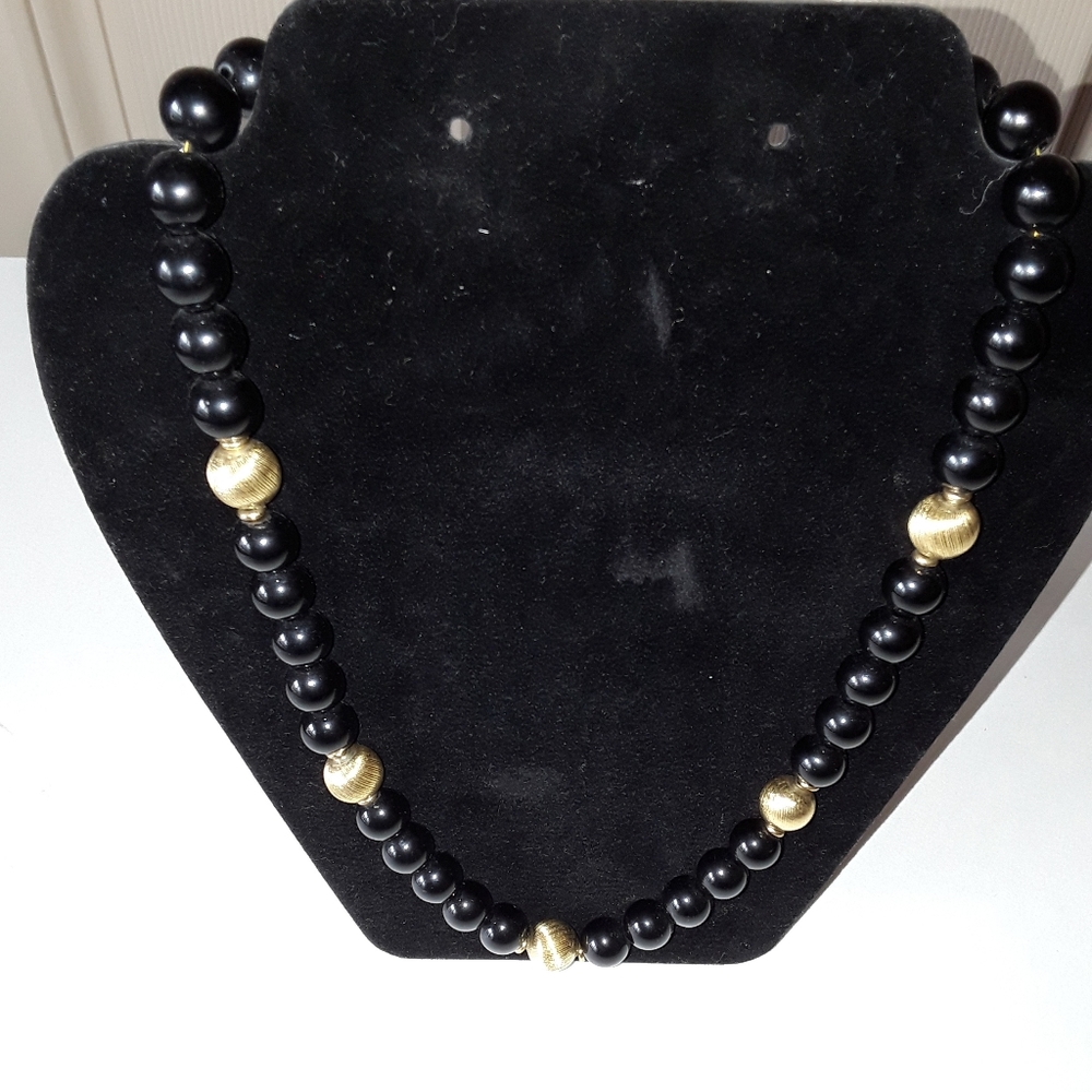 Napier Vintage Black & Gold Beaded Necklace